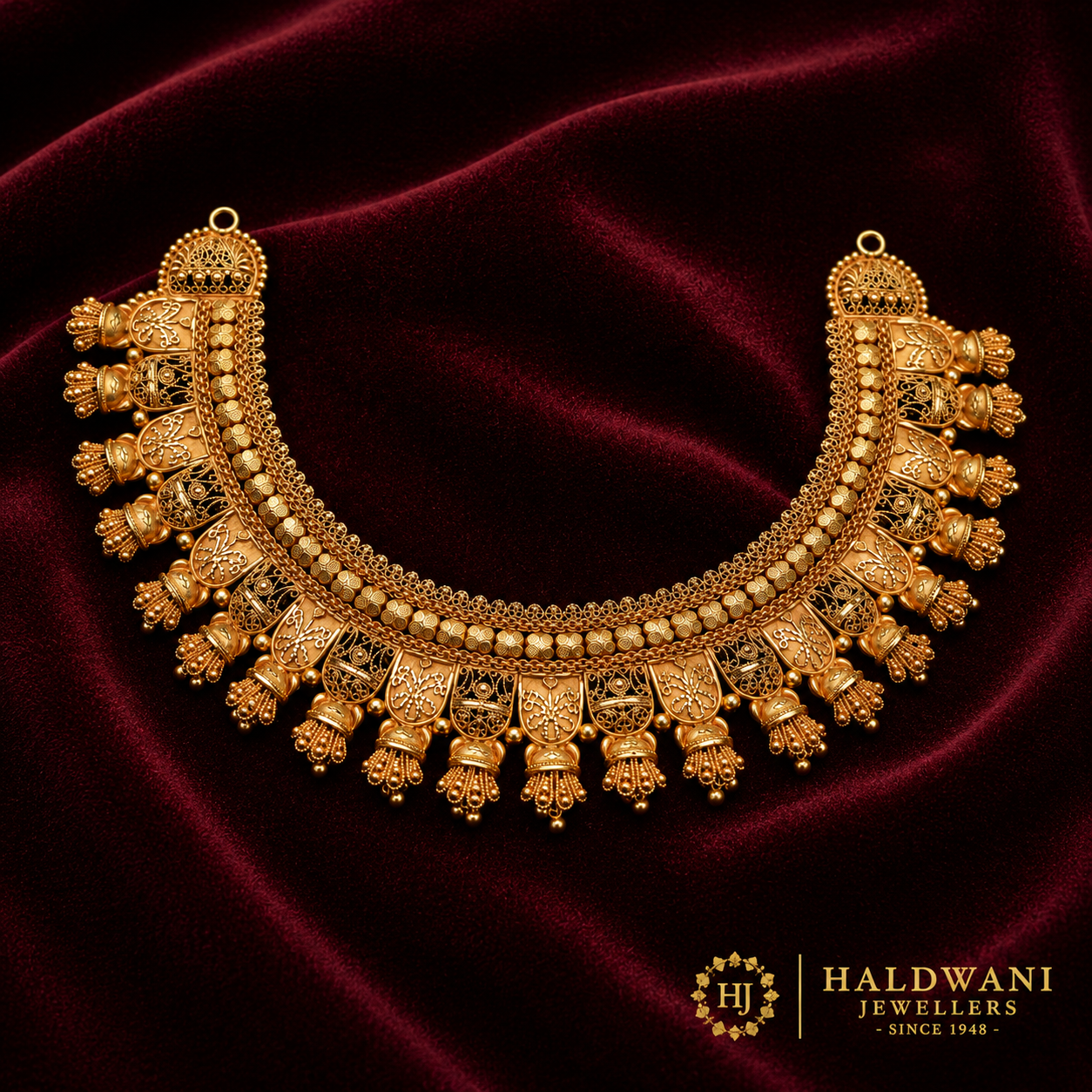 Nacklace Halwani Jewellers
